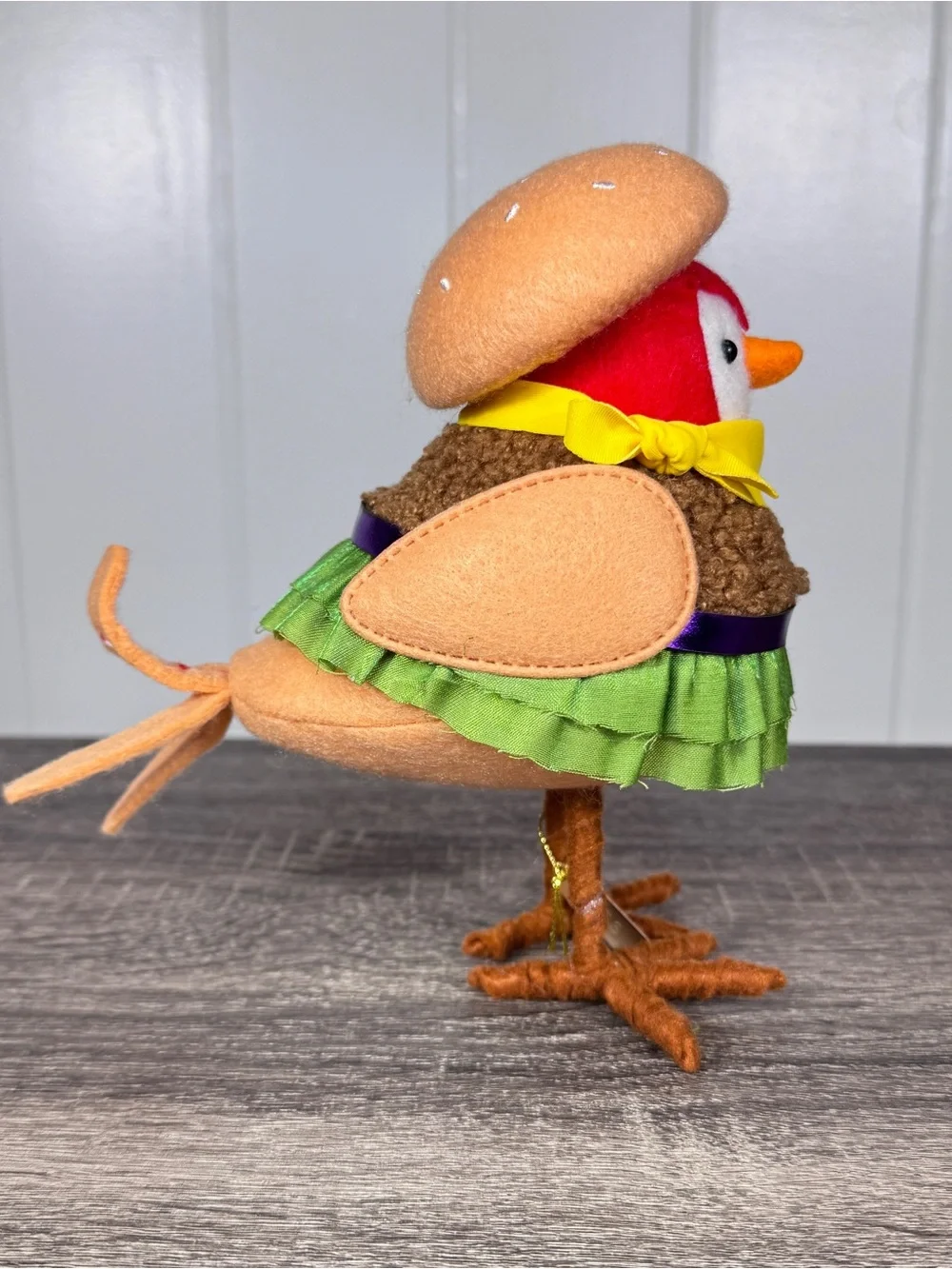 NEW Target Bullseye Playground Featherly Friends Hamburger Bird